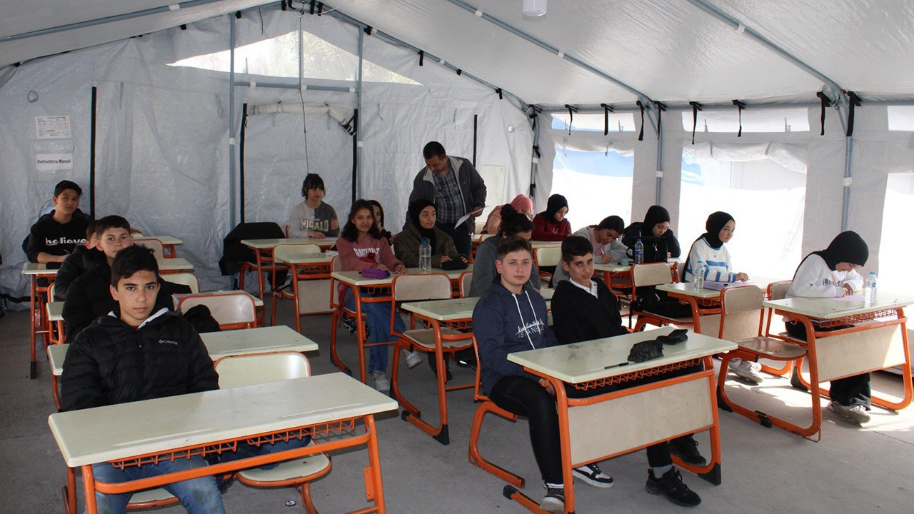 Antep ve Adana'da okullar 13 Mart'ta açılıyor