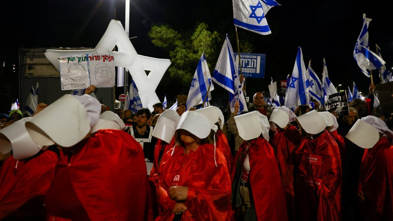 İsrail'de Netanyahu'nun 'yargı darbesi'ne karşı protesto