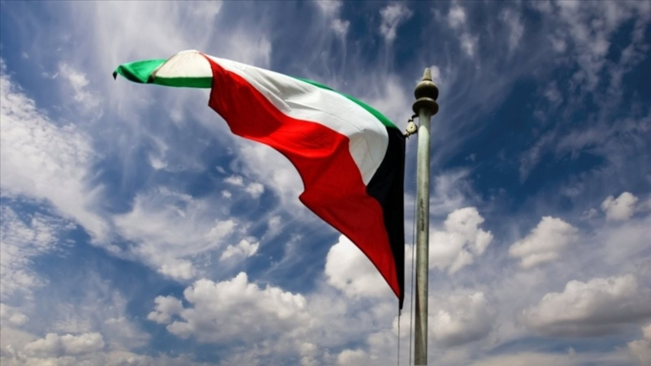 Kuveyt'te seçimler iptal edildi: Eski vekiller geri dönecek