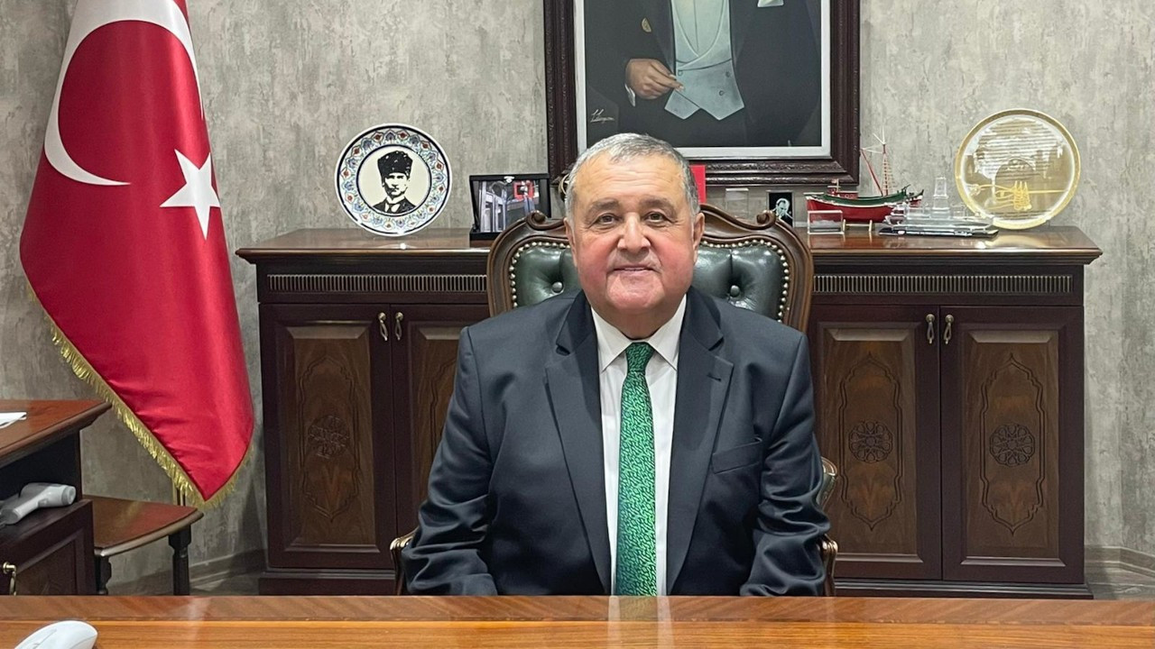 Hüseyin Fahri Fırıncıoğlu, Bartın Belediye Başkanı seçildi