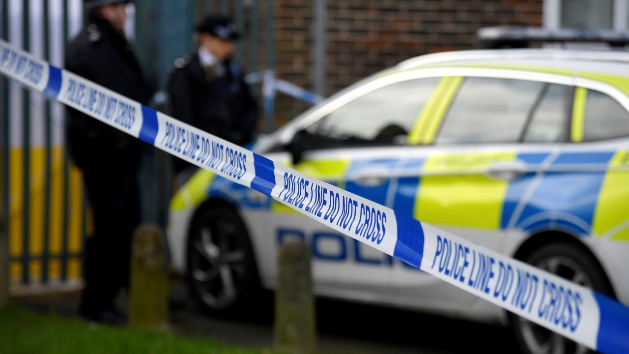İngiltere'de cami çıkışı saldırı: Cinayete teşebbüsten yargılanacak