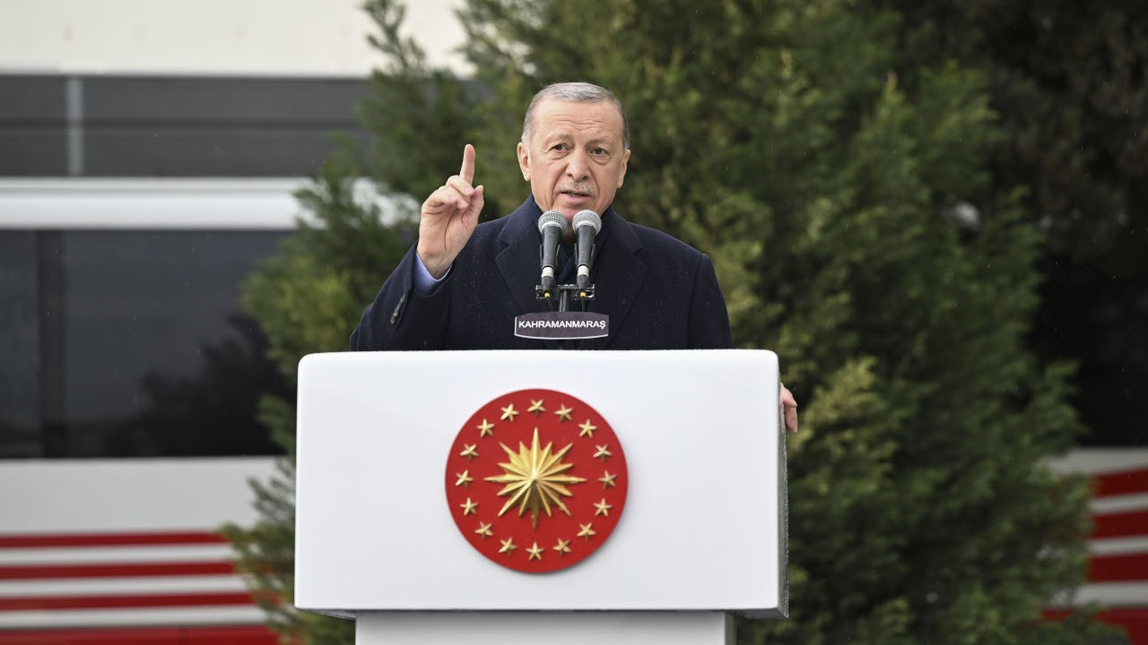 Cumhurbaşkanı Erdoğan: Operasyonlarımız sınırlarımızın içinde ve dışında devam edecek