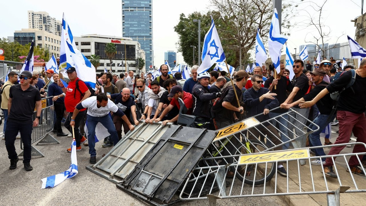 İsrail'de 'sivil itaatsizlik günü': Yargı düzenlemesi onaylandı