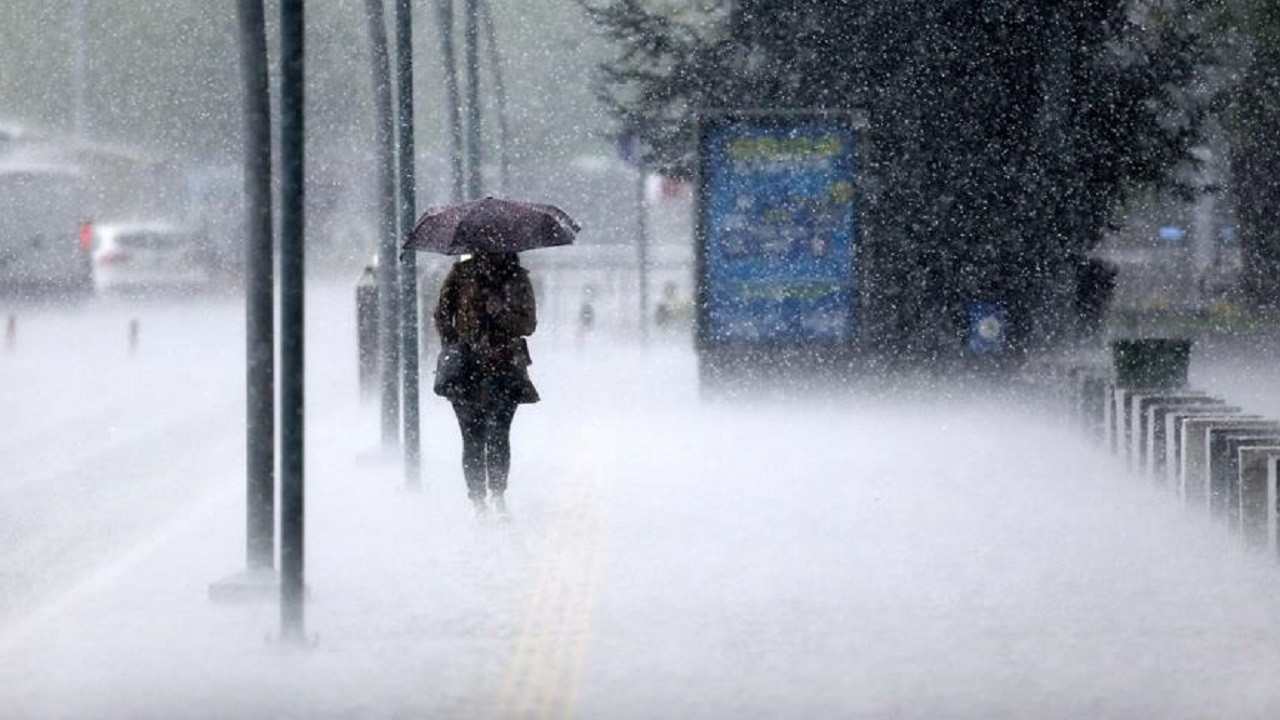 İstanbul Valiliği: Soğuk hava ve yağış etkili olacak