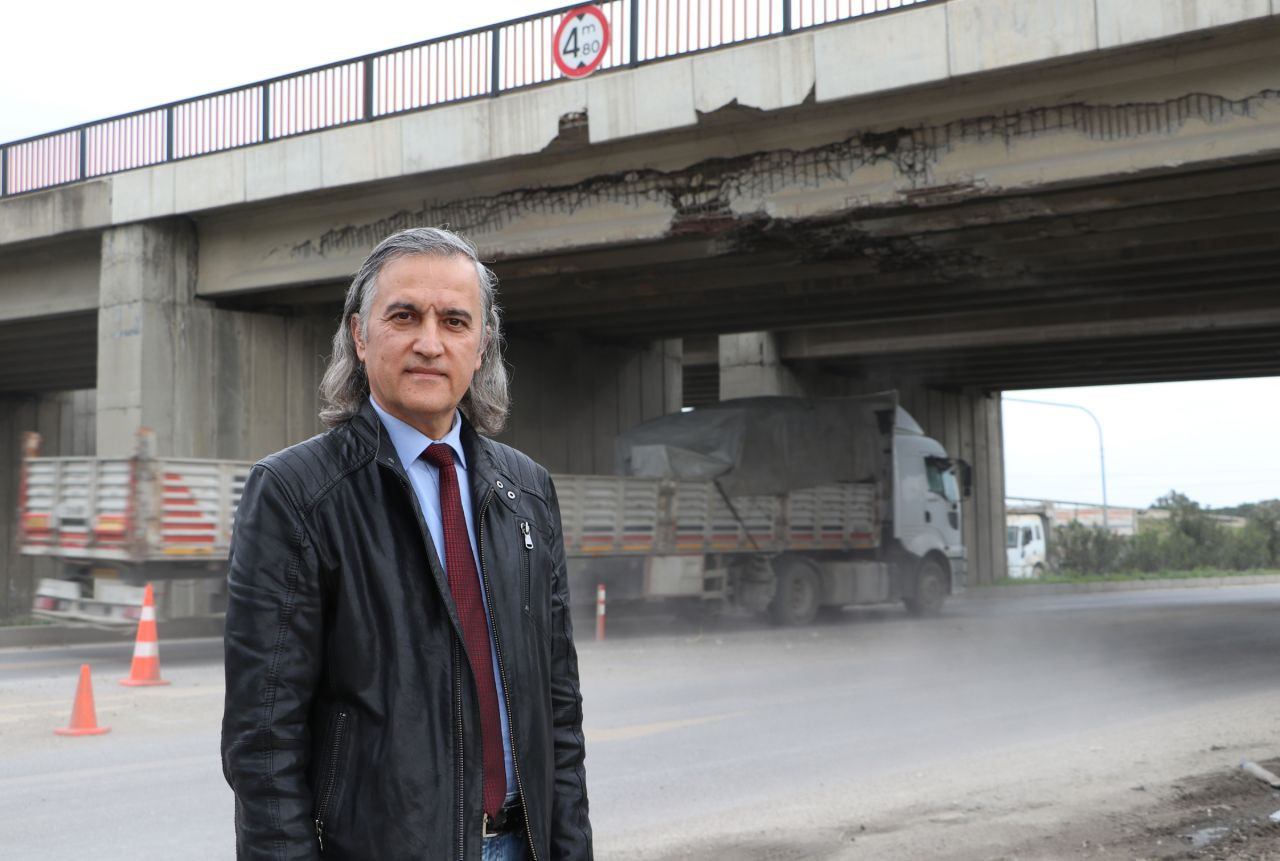 Prof. Çağatay'dan köprü uyarısı: Komple çökebilir - Sayfa 1