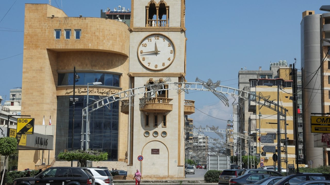 Lübnan'da halk 2 farklı saat dilimine uyandı: 'İdari bir karar'
