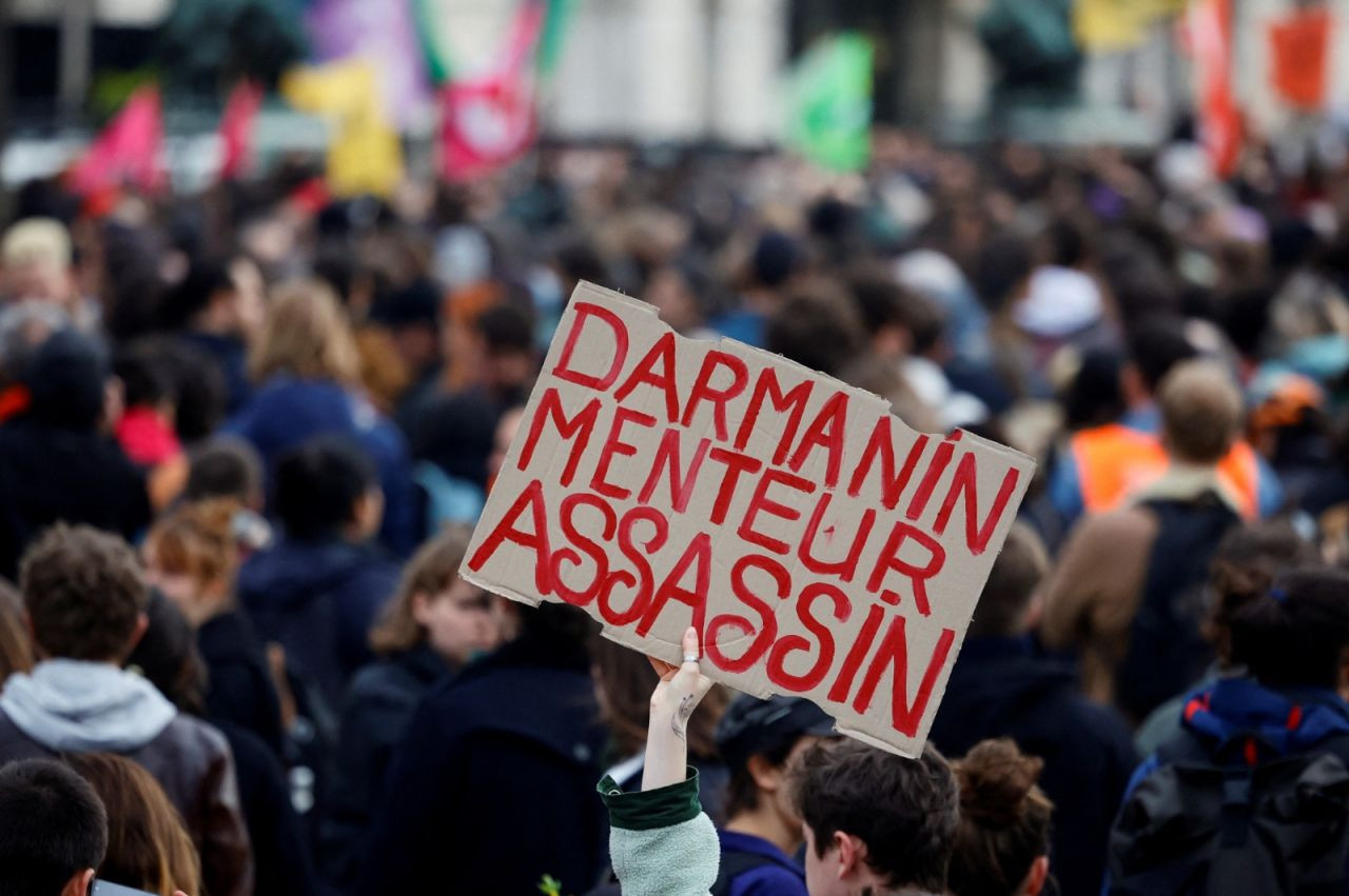Fransa polis şiddetine karşı ayakta: 'Cinsel taciz' ve 'cinayete teşebbüs' suçlamaları - Sayfa 4