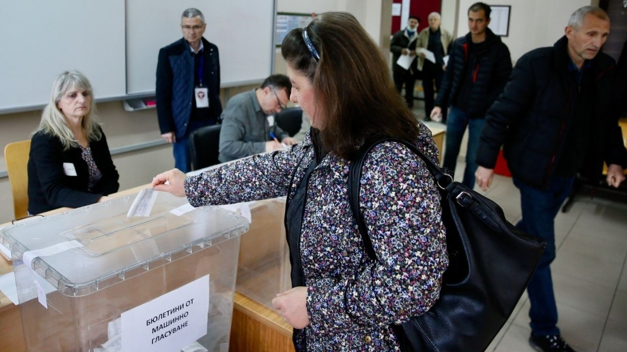 Bulgaristan'da genel seçim: Türkiye'de 162 noktada sandıklar kuruldu
