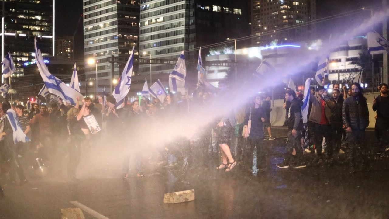 İsrail'de 'yargı düzenlemesi' protestoları 13'üncü haftasında
