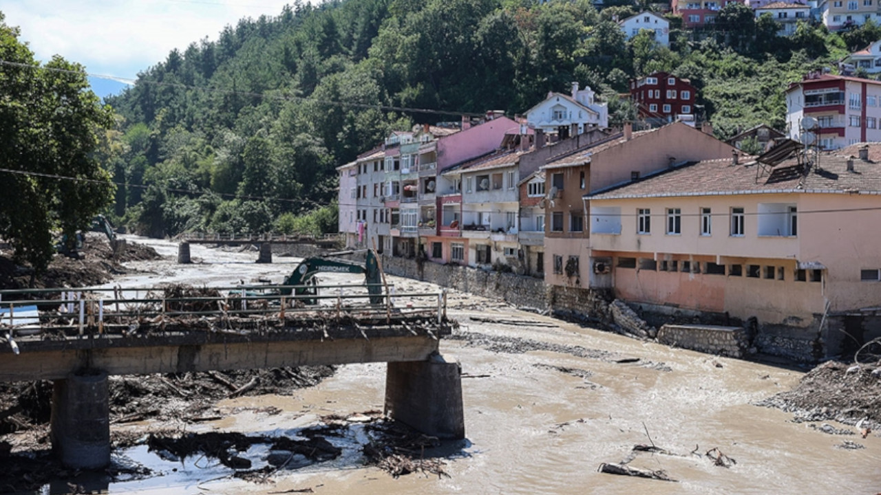 Şiddetli yağış bekleniyor: 'Karadeniz'de taşkınlar olabilir'