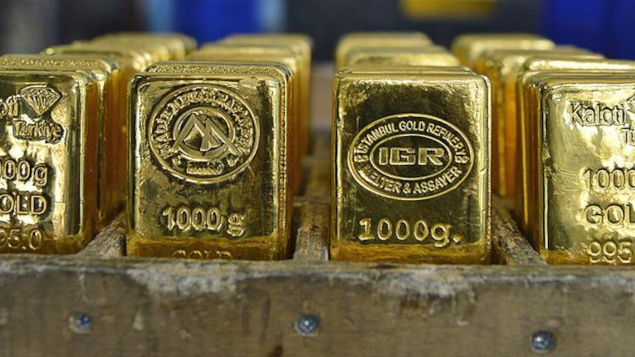 Gram altın fiyatları 'uçtu': Tüm zamanların en yüksek seviyesi...