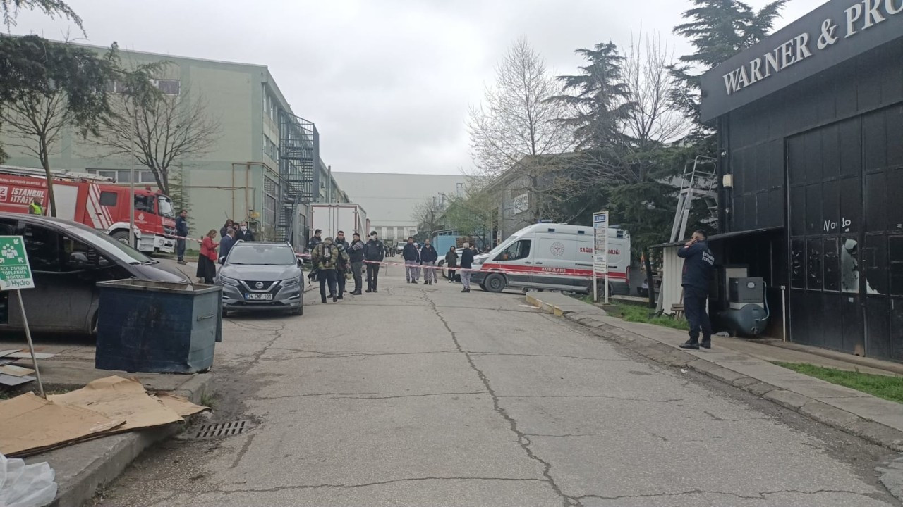 Esenyurt'ta sanayi sitesinde kimyasal sızıntı iddiası: 11 işçi hastaneye kaldırıldı