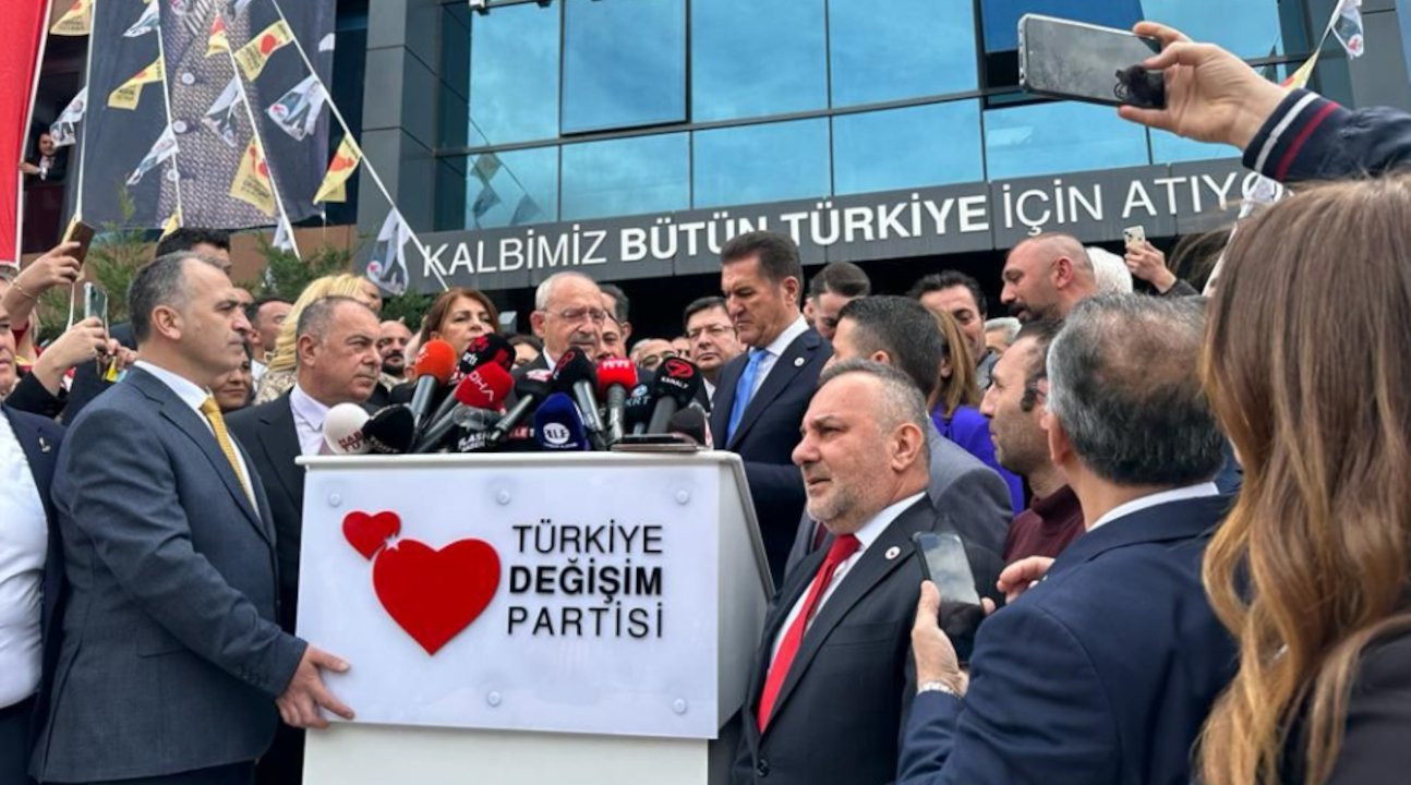 Kılıçdaroğlu ile Sarıgül görüşmesi sona erdi