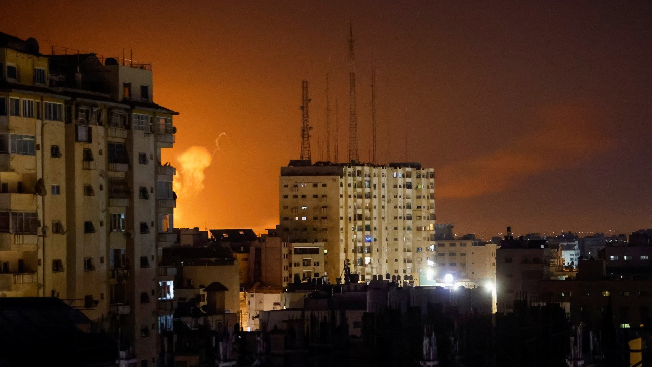 İsrail ordusu, Gazze'ye saldırı başlattı