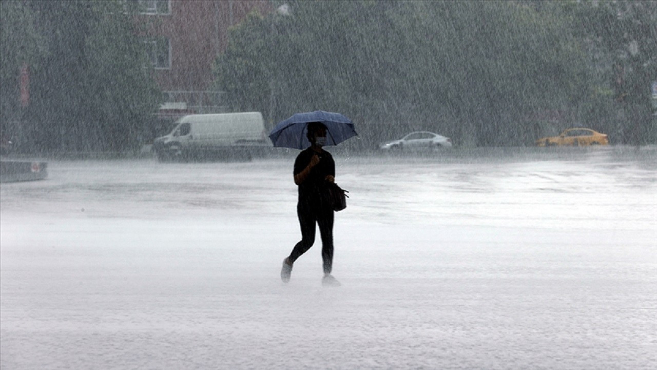 Meteorolojiden uyarı: 'Kuvvetli yağışlara dikkat'