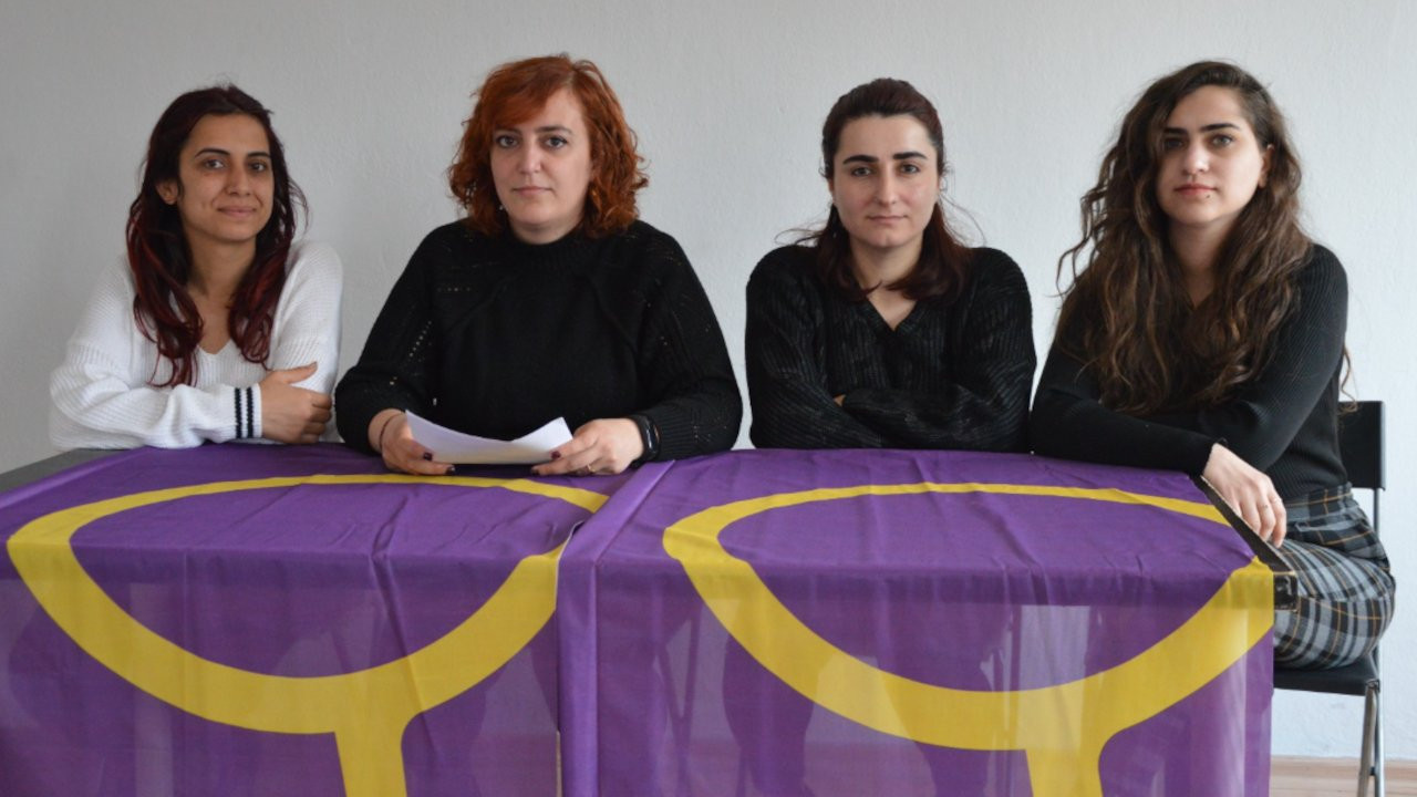 Mor Dayanışma: İktidar politikaları kadınlara karşı savaş ilanıdır