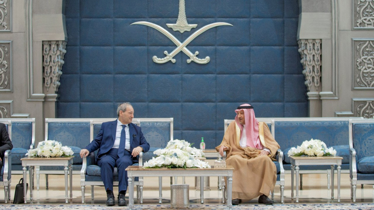 12 yıl sonra Suriye'den Suudi Arabistan'a dışişleri bakanı düzeyinde ilk ziyaret