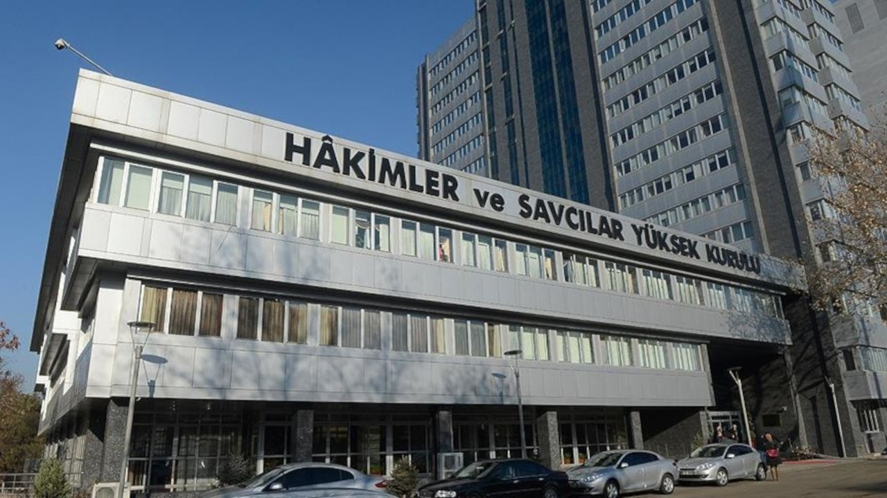 HSK, avukatları zorla salondan çıkartan hakimle ilgili şikayeti reddetti