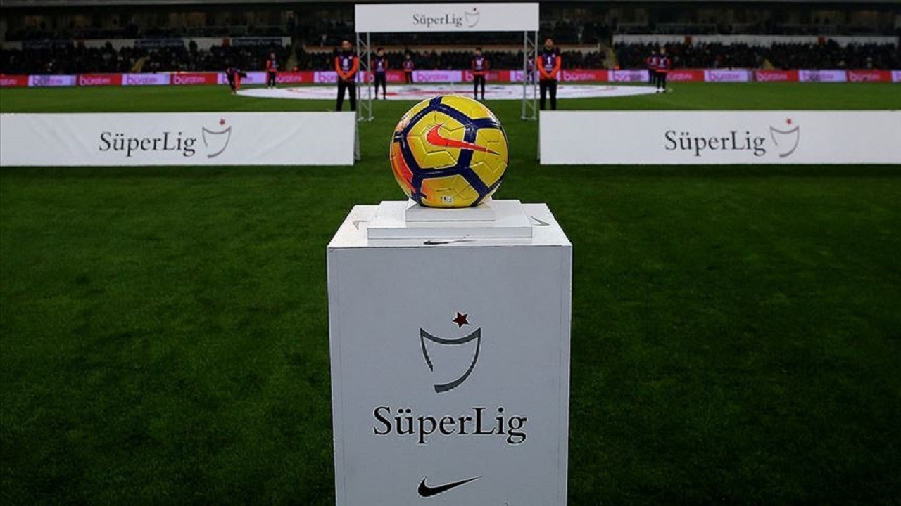Süper Lig'de günün maçları: Galatasaray, Alanya deplasmanında