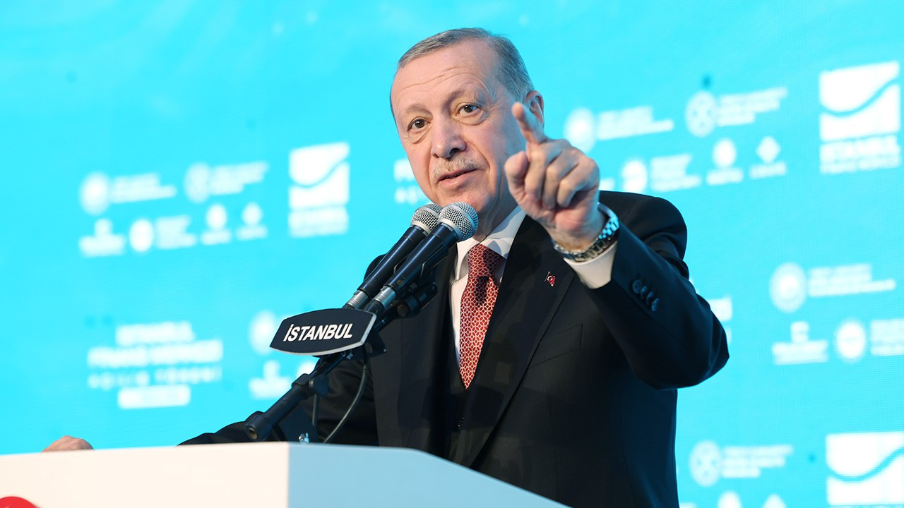 Erdoğan'dan Kılıçdaroğlu'na: Soğanı masaya koyup dağıtabiliyor musun?