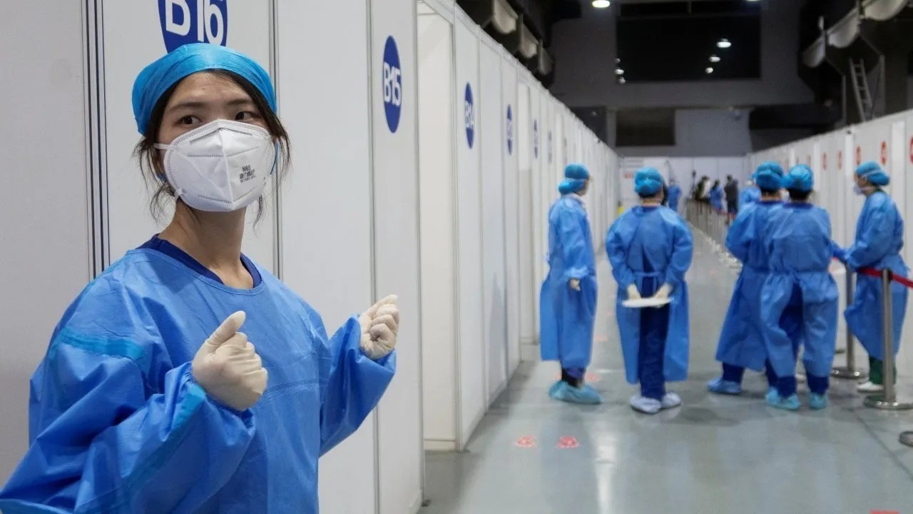 Çinli uzmandan Covid açıklaması: 'Laboratuvar' ihtimali dışlanmamalı