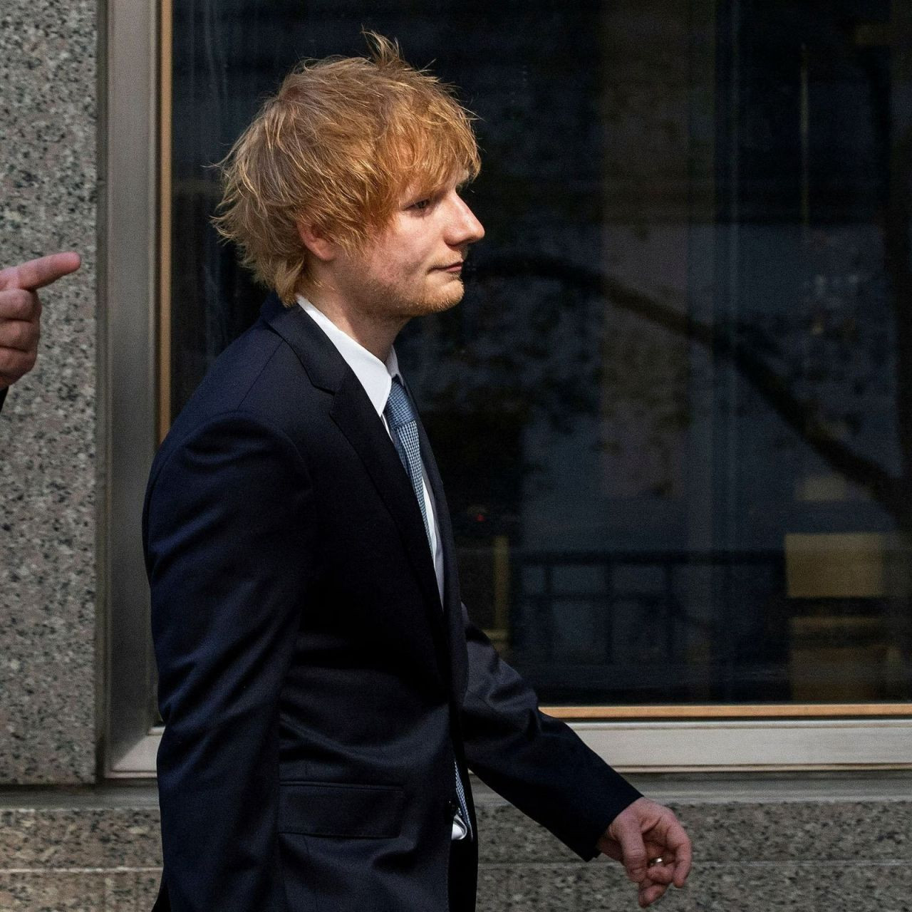 Çalıntı şarkı iddiasıyla mahkemeye çıkan Ed Sheeran jüriye konser verdi - Sayfa 4
