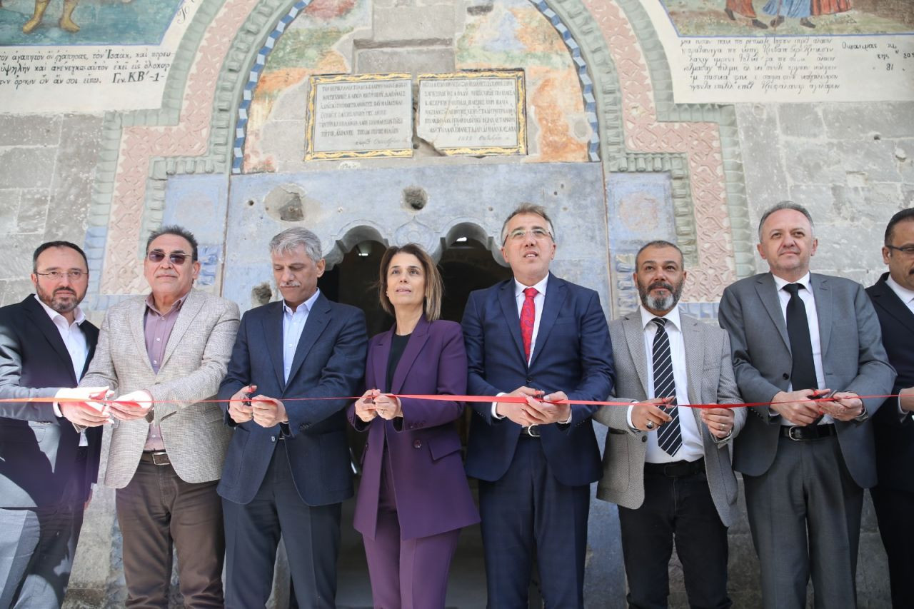 Tarihi Meryem Ana Kilisesi ziyarete açıldı - Sayfa 6