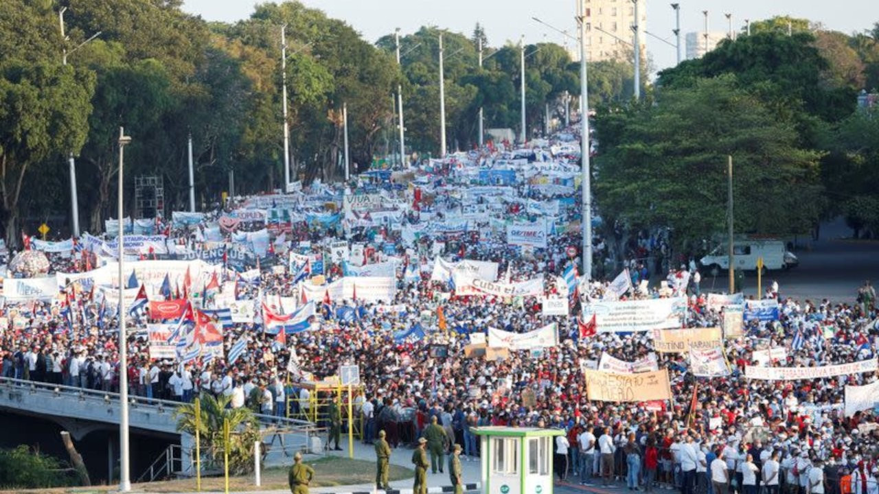 Küba'da Devrim Meydanı boş kalacak: 1 Mayıs kutlaması iptal edildi