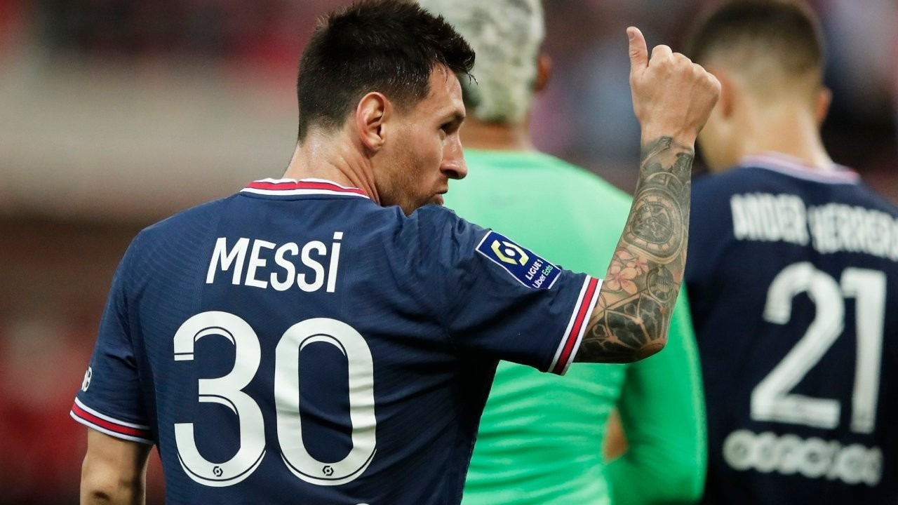 PSG'den Messi'ye 'izin' cezası: 2 hafta kadro dışı bırakıldı