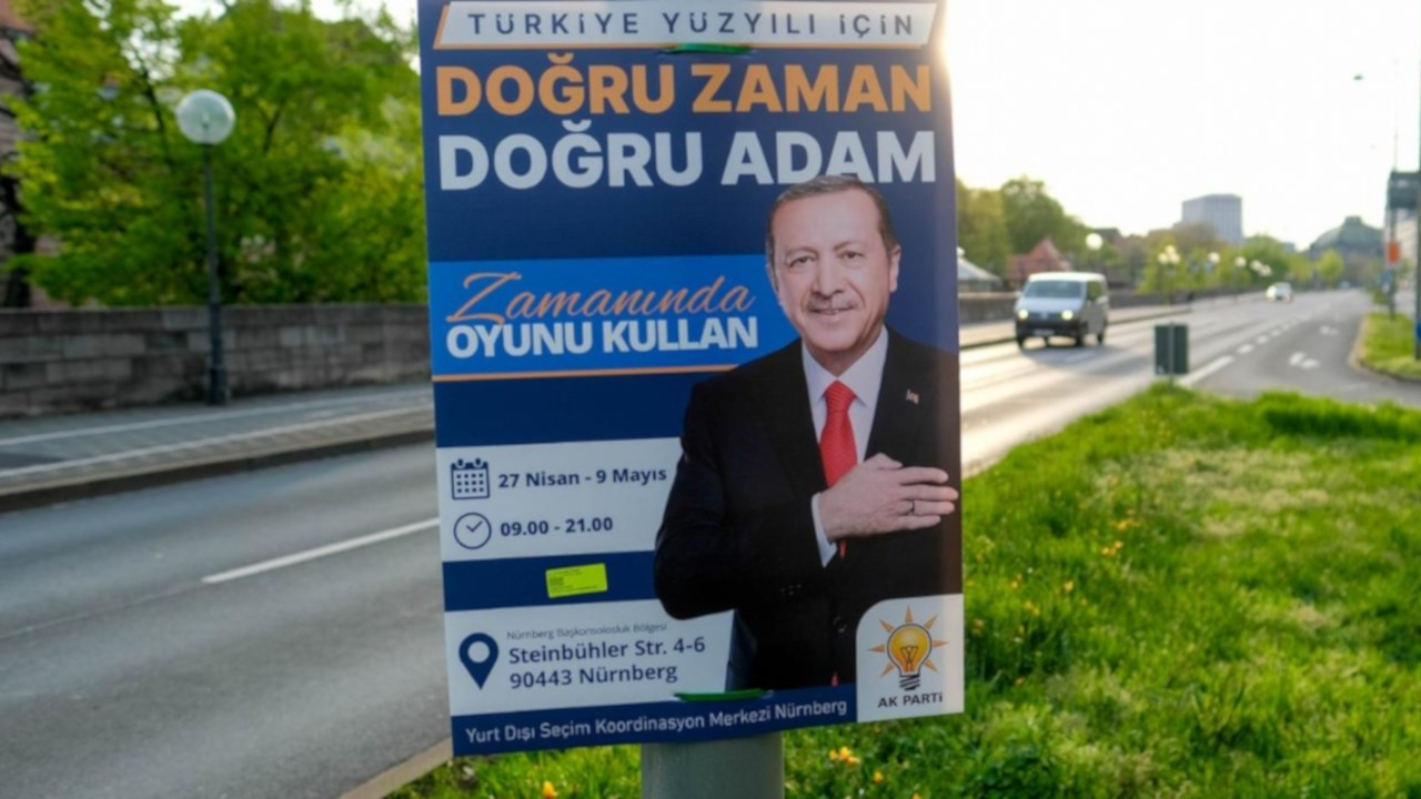 Almanya'da Erdoğan afişleri nedeniyle yönetmelik değişiyor