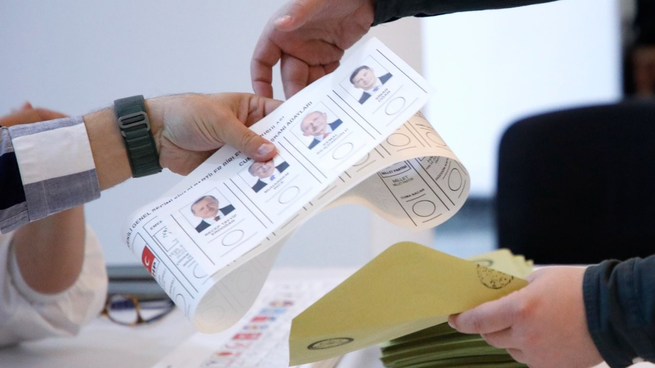 Yurt dışı oy verme işlemlerinde son durum: Ne kadar oy kullanıldı?