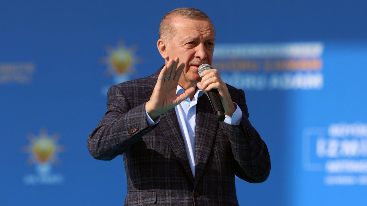İngiliz basınından 'Erdoğan' yorumu: Dalkavuklarla çevrili, ekonomik sıkıntılardan kopuk