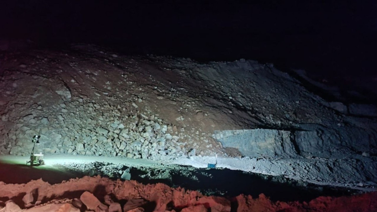 Soma'da yer üstü maden ocağında göçük: 1 işçi öldü, 3 işçi yaralı