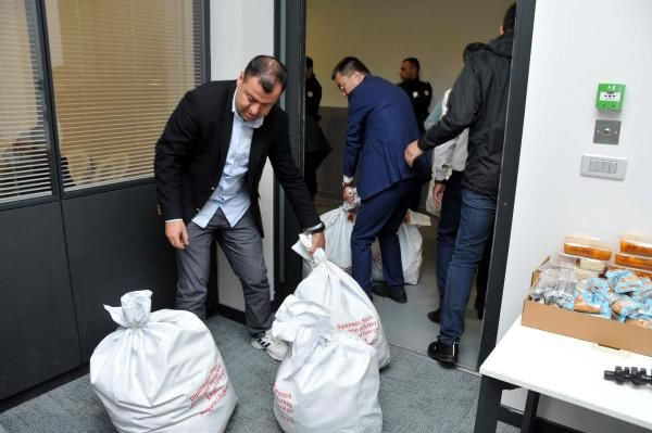 Çuval çuval yurt dışı oy İstanbul'a geldi: 7 kilitli odaya kapatıldı - Sayfa 3