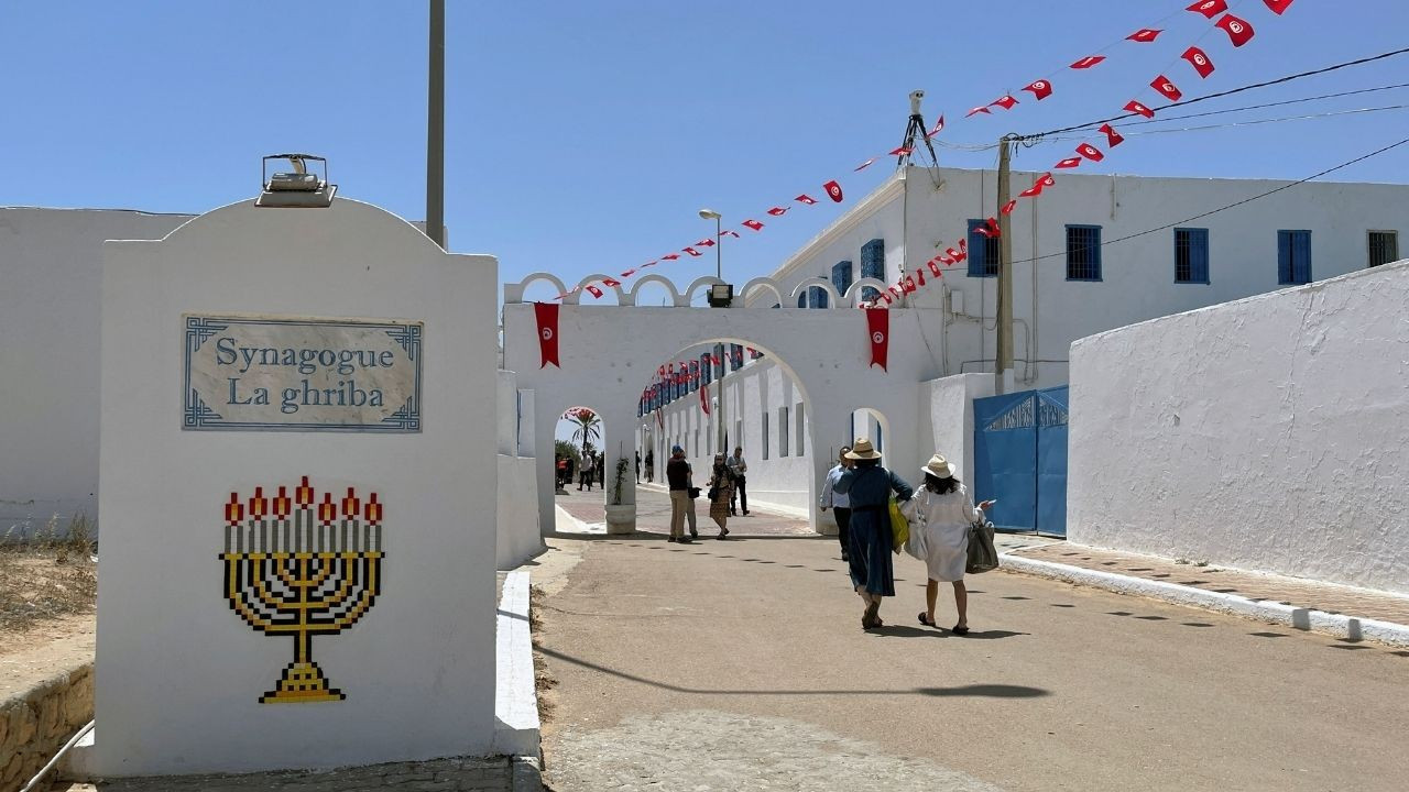 Tunus'ta sinagoga silahlı saldırı: 4 ölü, 9 yaralı