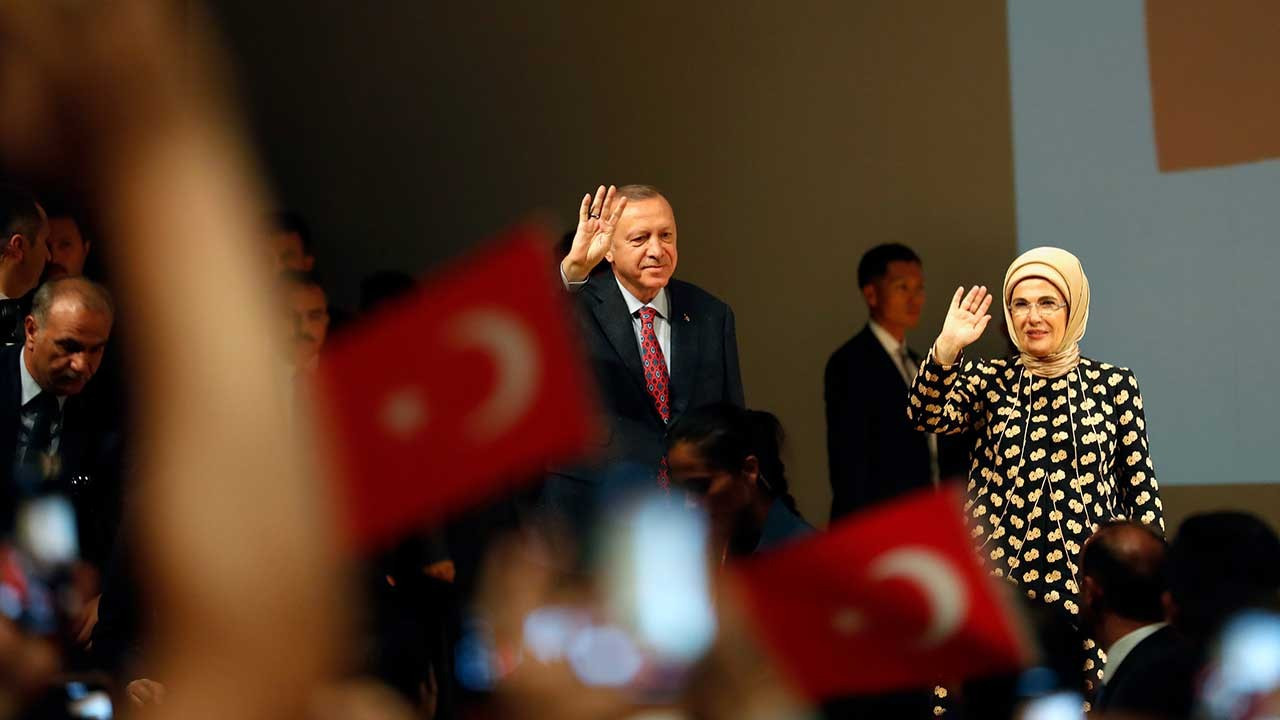 Erdoğan yurt dışı seçmene seslendi: Demokratik hakkınızı muhakkak kullanmanızı rica ediyorum