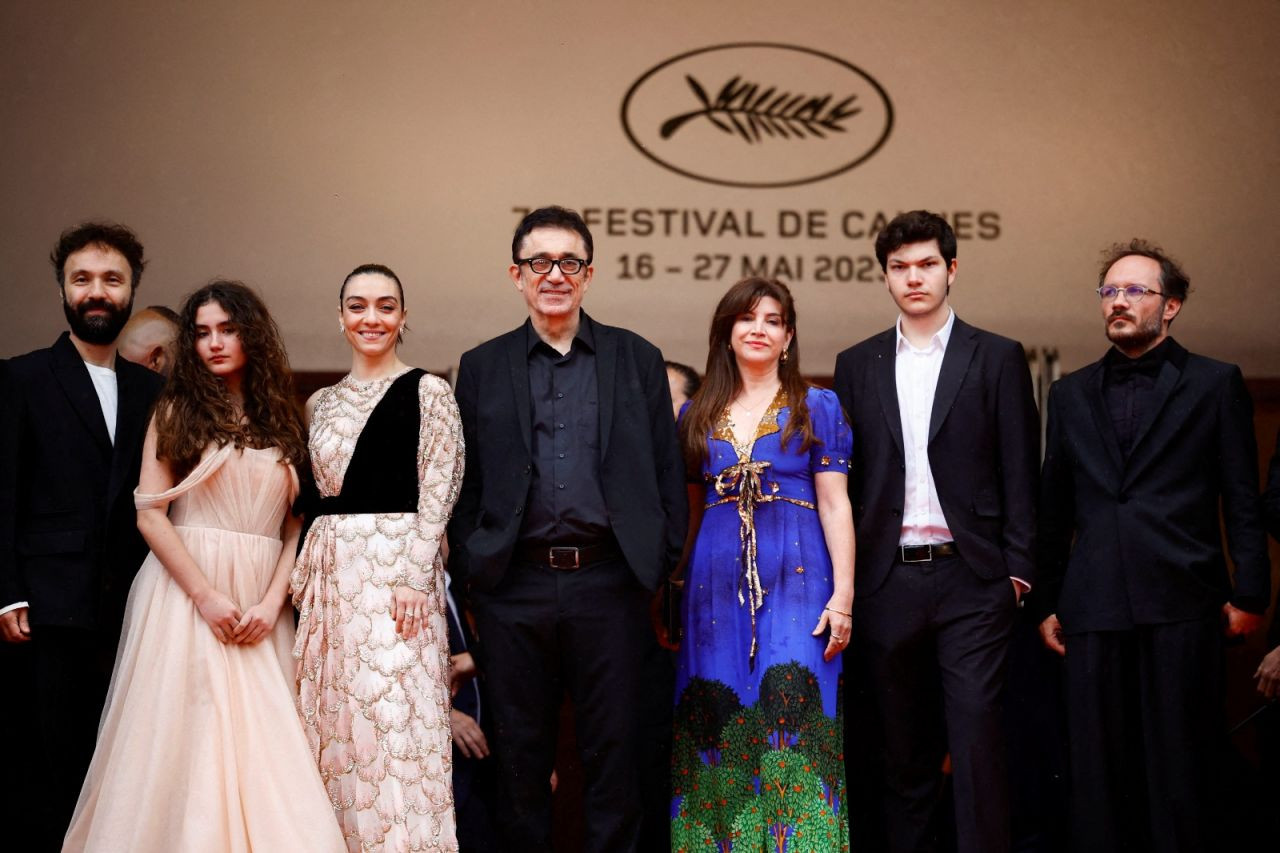 Nuri Bilge Ceylan’ın yeni filmi 'Kuru Otlar Üstüne' Cannes'da gösterildi - Sayfa 2