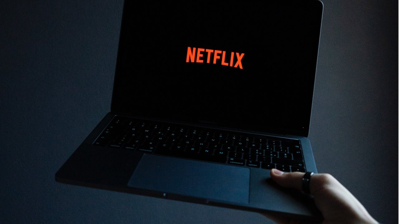 Netflix'in şifre paylaşımı yasağı 'işe yaramış'