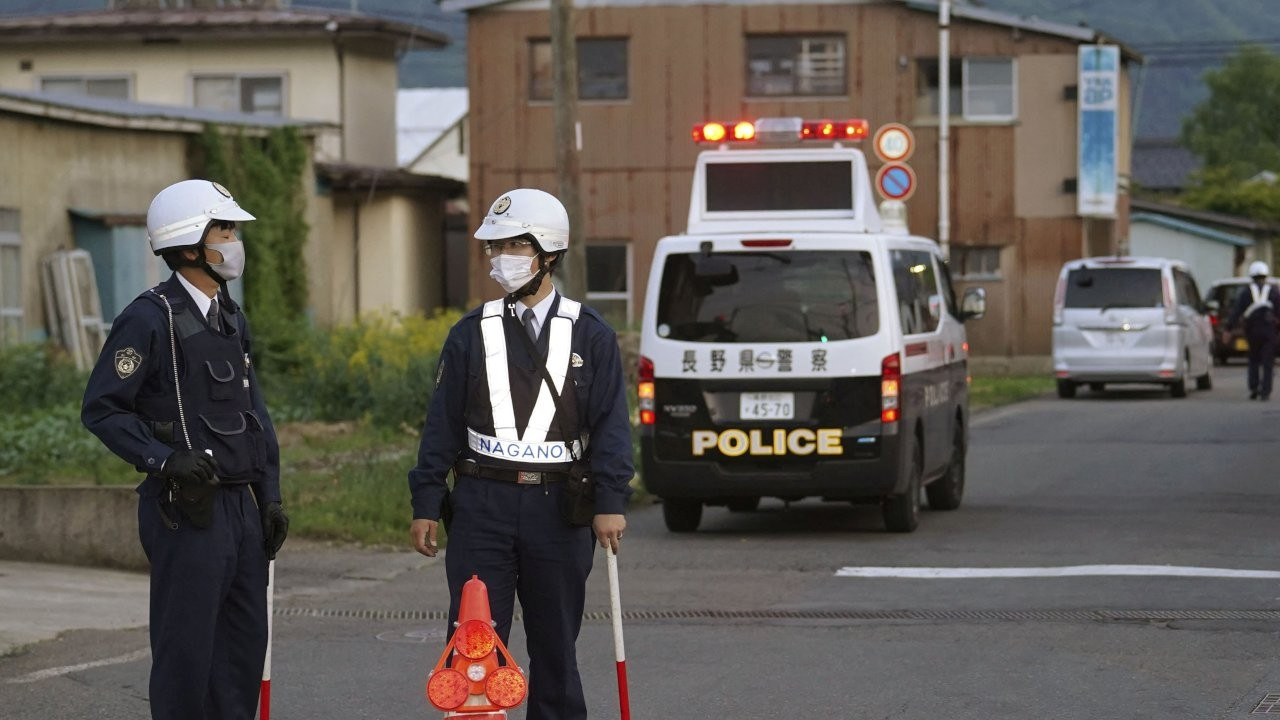 Japonya'da bıçaklı saldırı: 1 sivil, 2 polis öldü