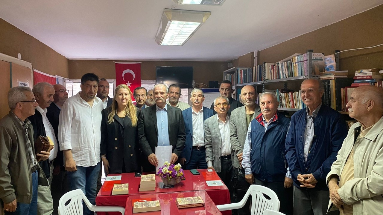 İzmir'deki milliyetçi kanaat önderlerinden Kılıçdaroğlu'na destek