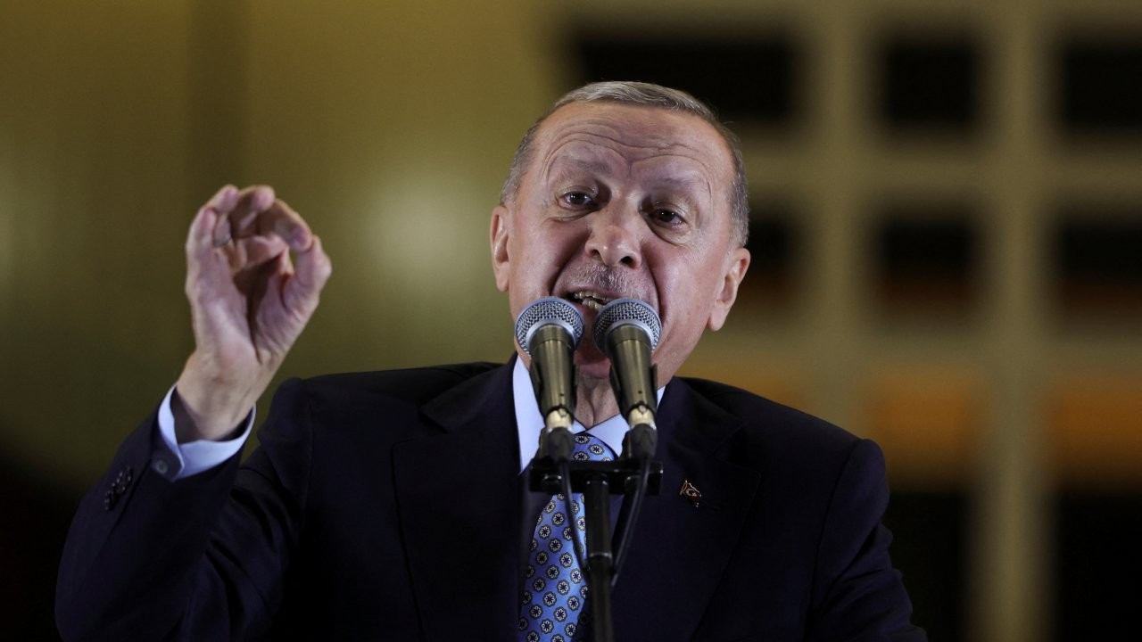 Financial Times: Erdoğan, kişisel kaprislerini bir kenara bırakmalı