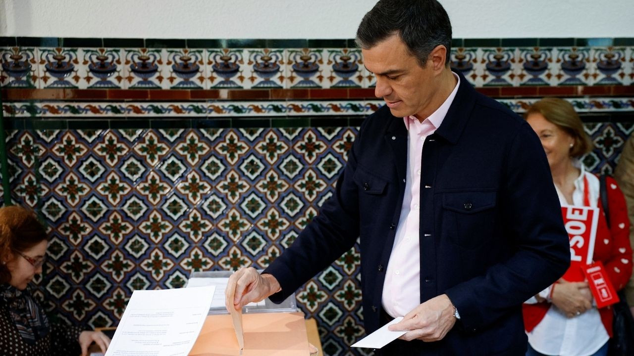 Başbakan yerel seçimi kaybetti: İspanya erken seçime gidiyor