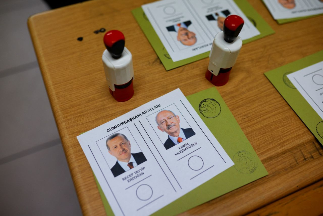 Erdoğan ve Kılıçdaroğlu'nun yurt dışı oyları 2. turda nasıl değişti? - Sayfa 3
