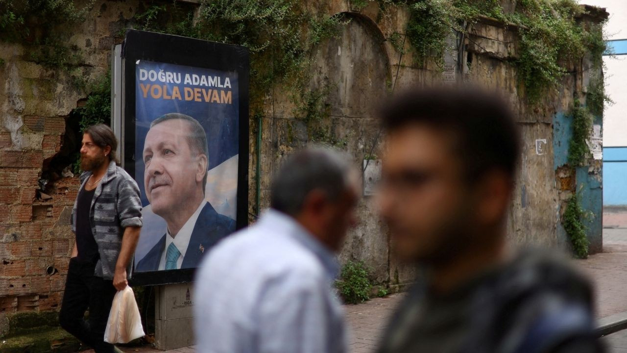 Seçimden çıkan beş sonuç: 'Erdoğan ince bir çizgide yürüyor'