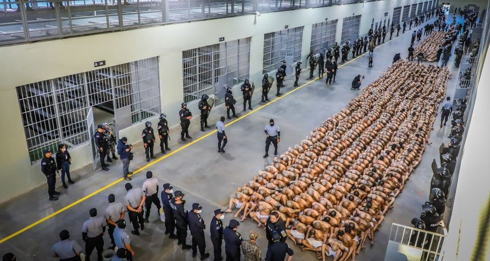 El Salvador'da 153 tutuklu cezaevlerinde öldü: İşkence, yetersiz beslenme... - Sayfa 2