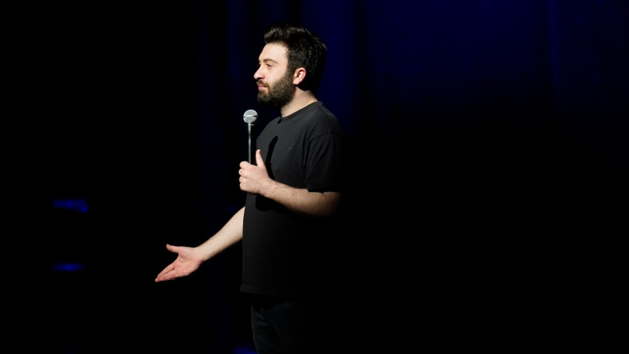 Baturay Özdemir'den yeni stand-up gösterisi: Biraz Daha