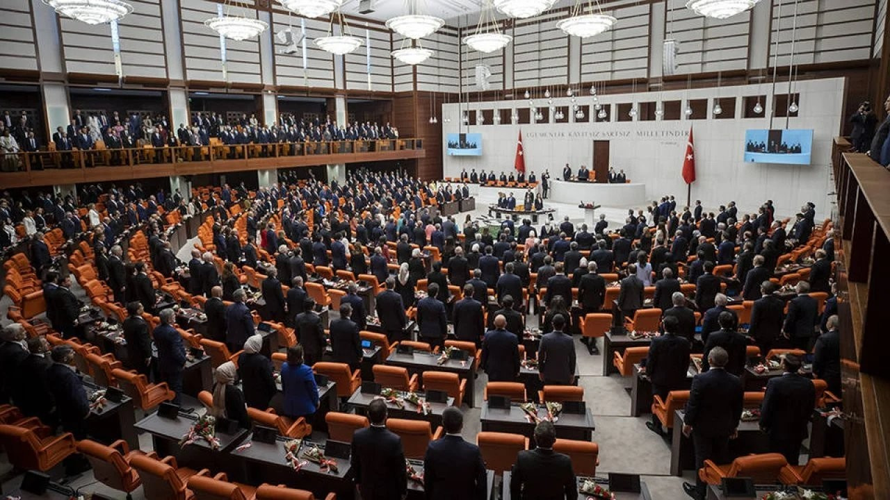 'En başarılı 20 milletvekili' araştırması: Mustafa Sarıgül 1. sırada