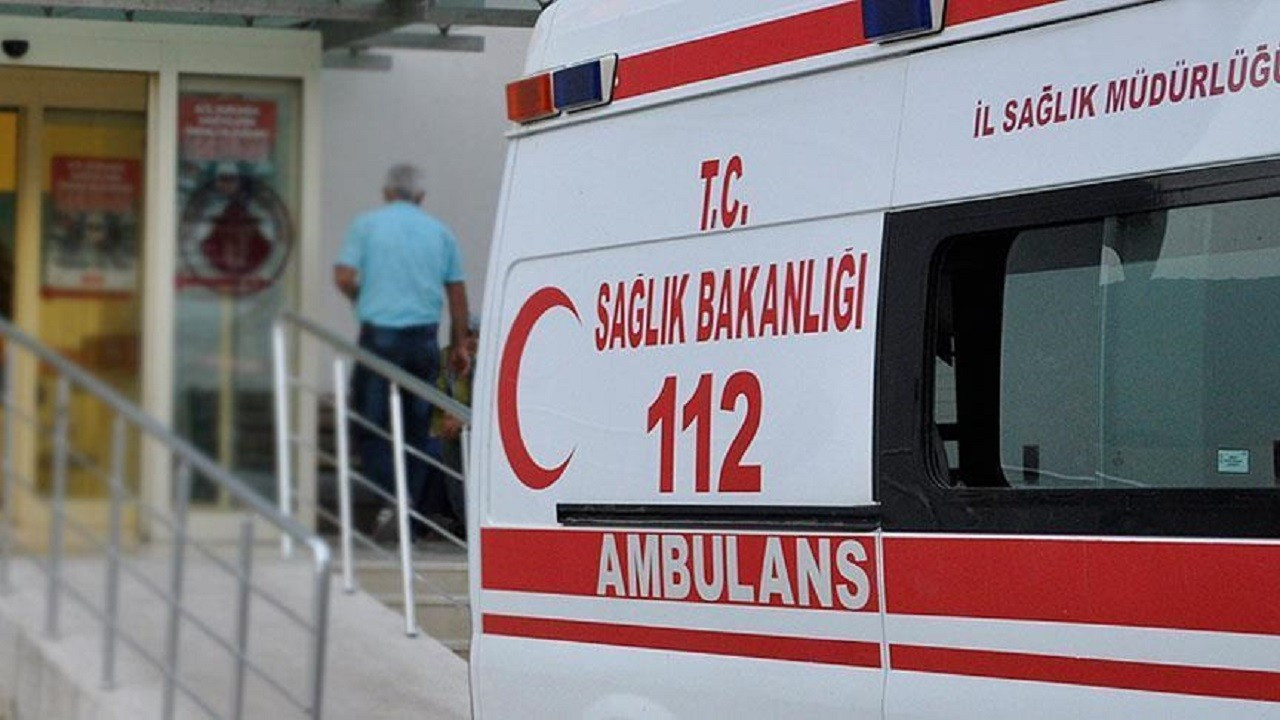 İzmir'de 11 kişi tavuklu pilavdan zehirlendi