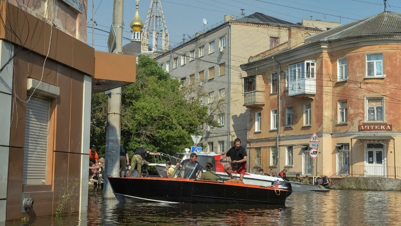 Sismik veri yayınlandı: 'Ukrayna'daki barajın patlatıldığı kanıtlandı'