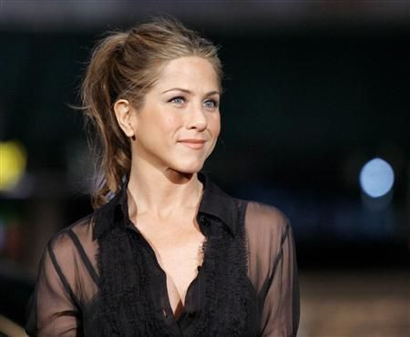Jennifer Aniston anlattı: Nasıl iltifat edilmeli? - Sayfa 1
